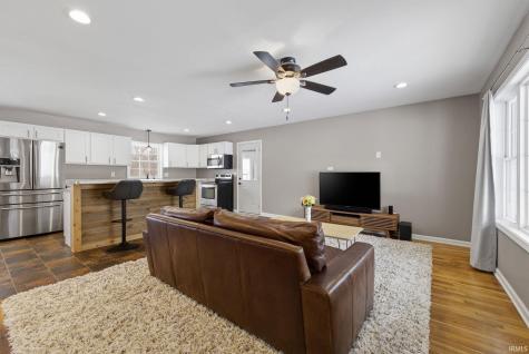 390 Hickory Heights Drive Bedford IN 47421