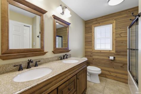 390 Hickory Heights Drive Bedford IN 47421