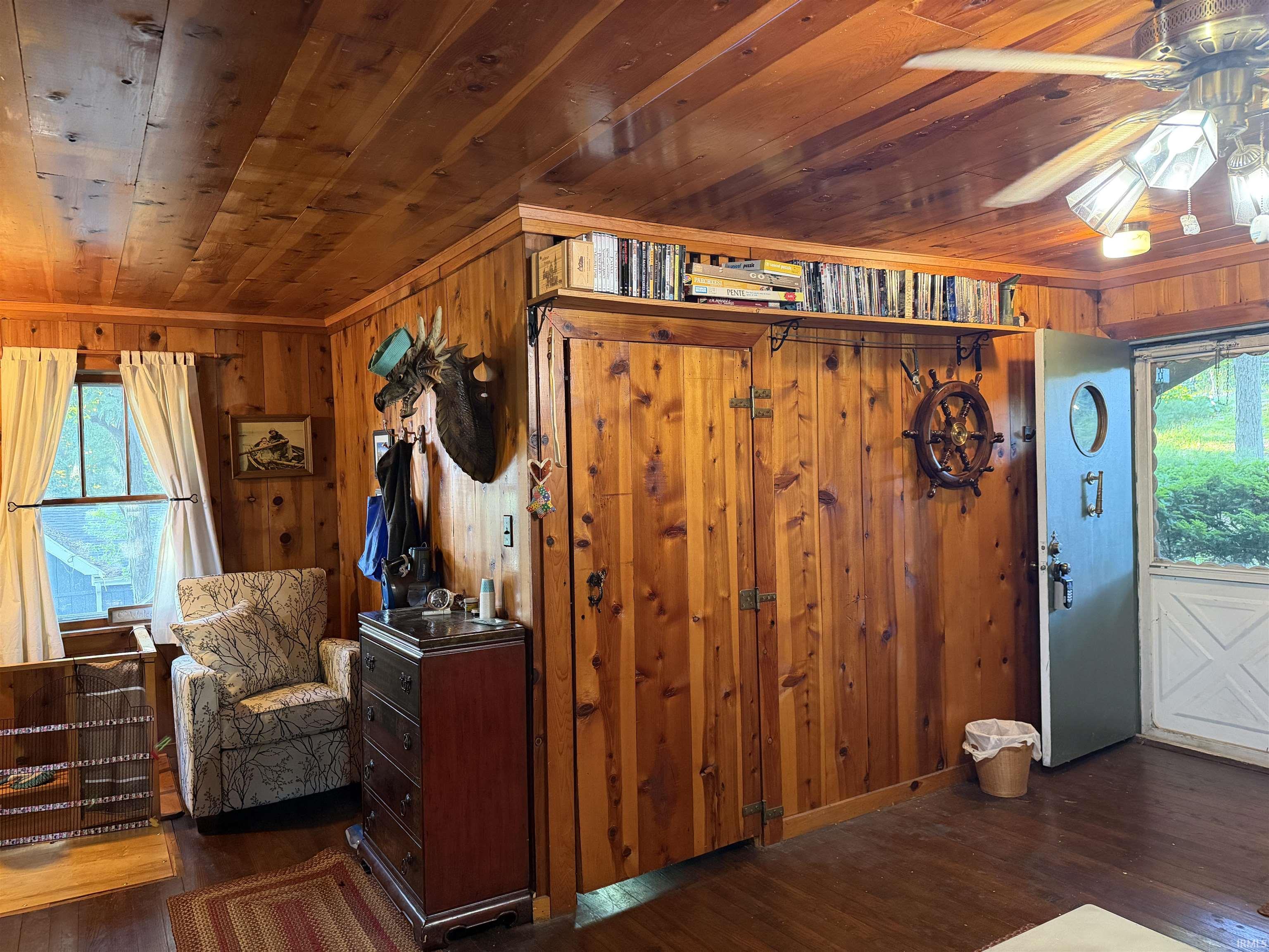 15251 12th Road Plymouth IN 46563