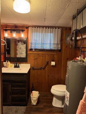 15251 12th Road Plymouth IN 46563