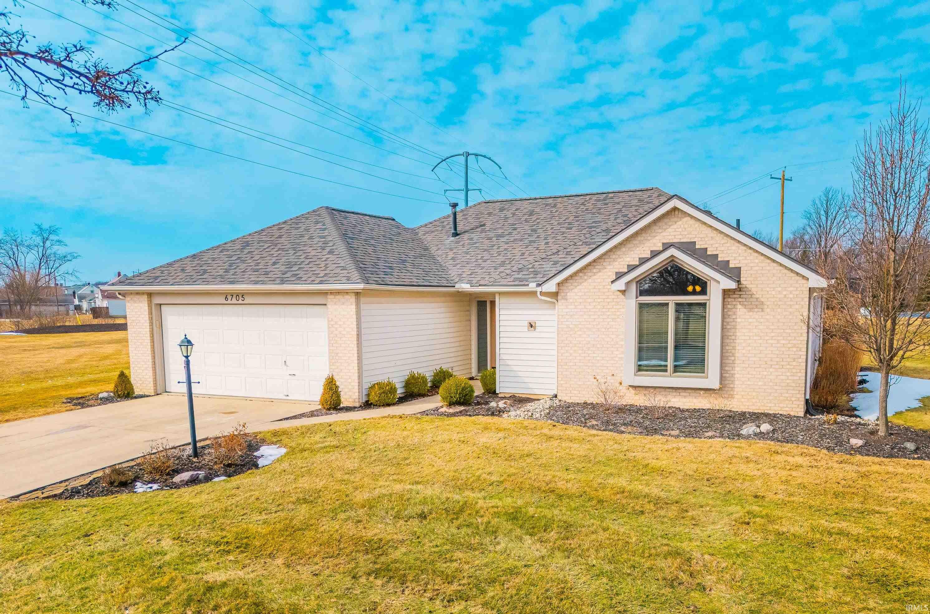 6705 Creekwood Lane Fort Wayne IN 46835
