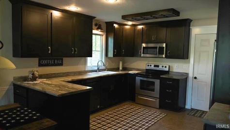 6135 E Crescent Court Churubusco IN 46723