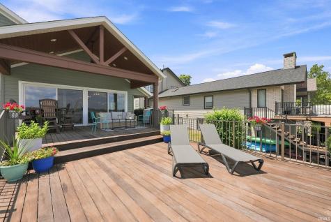 1322 Country Club Terrace Warsaw IN 46580