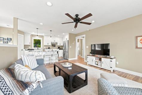 1322 Country Club Terrace Warsaw IN 46580