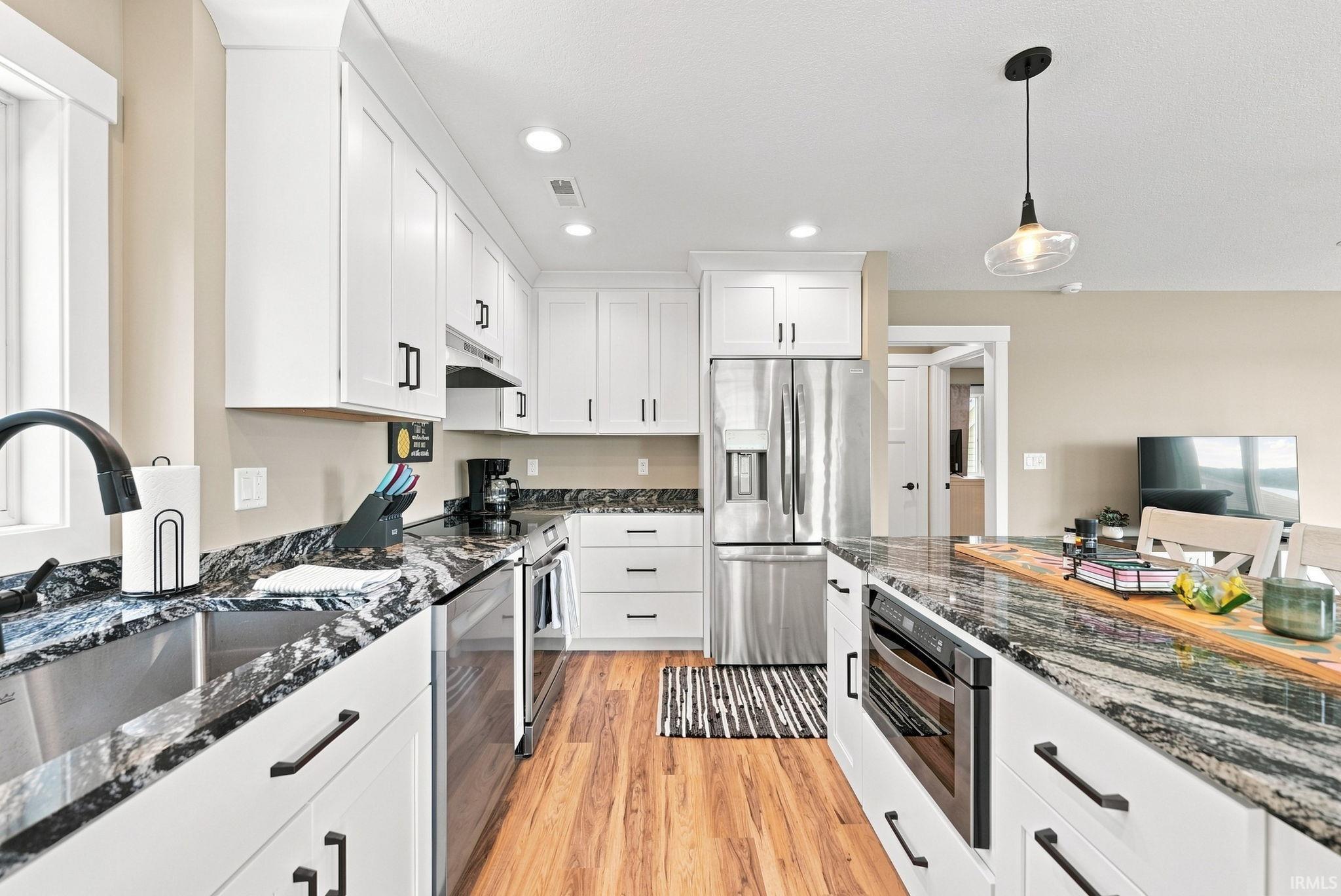 1322 Country Club Terrace Warsaw IN 46580