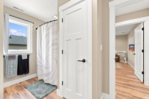 1322 Country Club Terrace Warsaw IN 46580