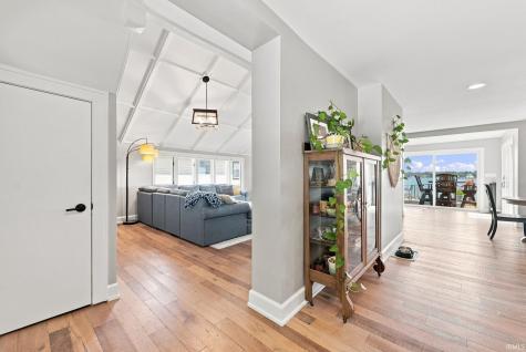 1322 Country Club Terrace Warsaw IN 46580