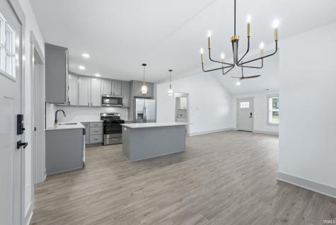 3708 Grayston Avenue Fort Wayne IN 46806