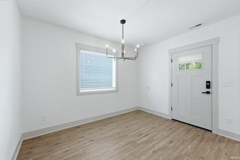 3708 Grayston Avenue Fort Wayne IN 46806