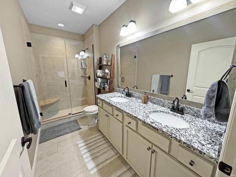 5115 Paddock Drive Evansville IN 47715