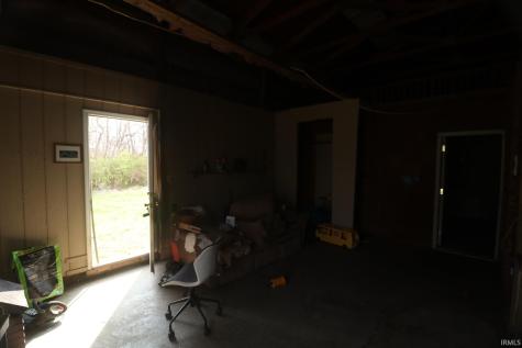 12628 W 150 N Street Linton IN 47441