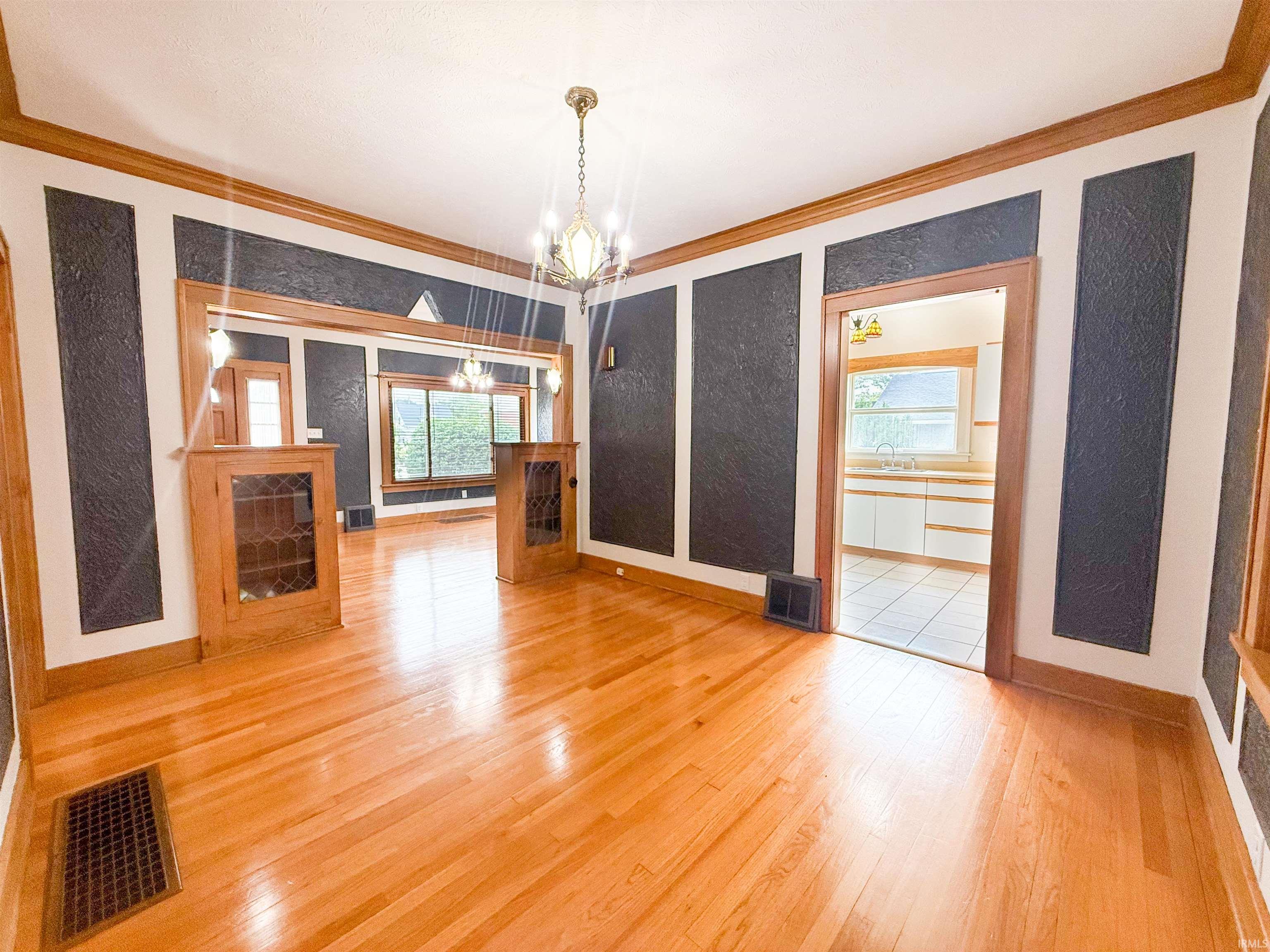 1202 S Main Street Mishawaka IN 46544