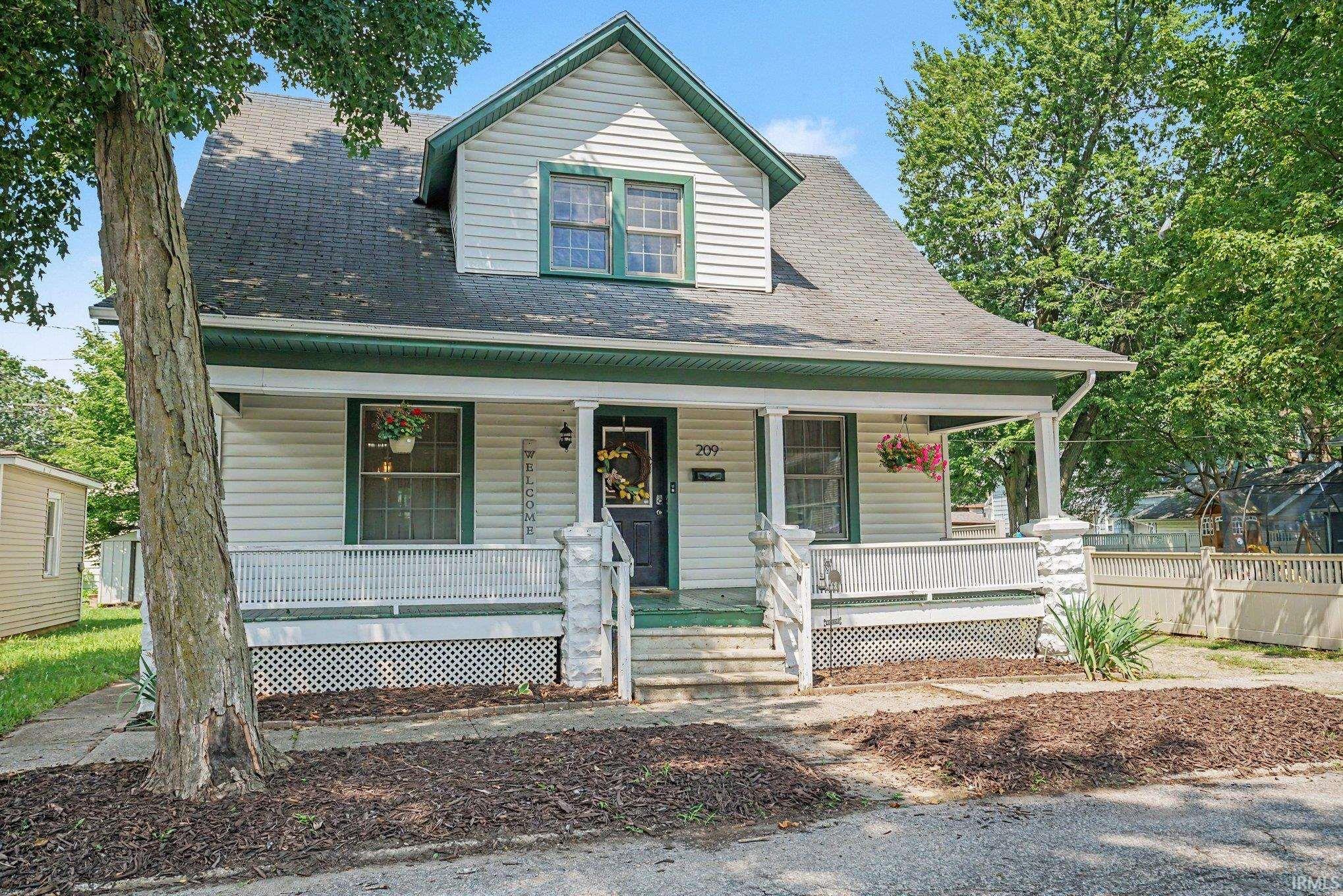 209 S Cottage Avenue Goshen IN 46526