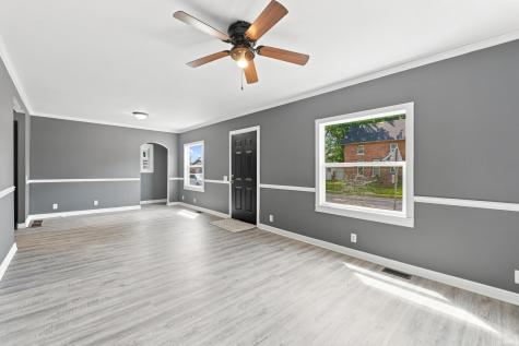 212 W Lincolnway Road Ligonier IN 46767