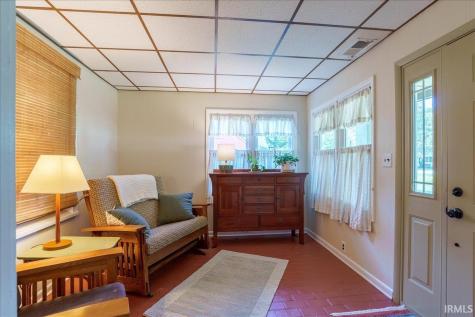 1101 Thompson Avenue Evansville IN 47715