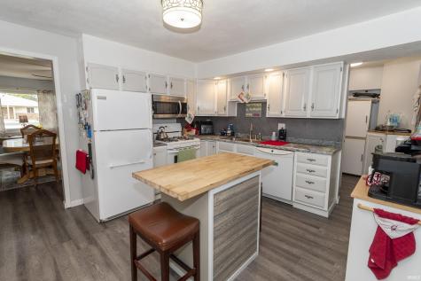 211 E Russ Avenue Mishawaka IN 46545