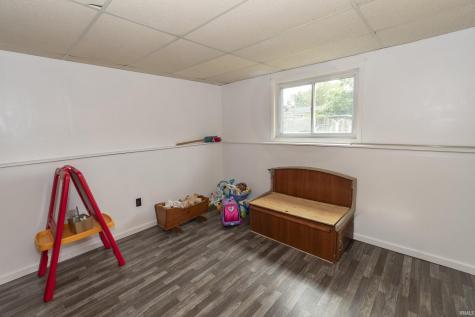 211 E Russ Avenue Mishawaka IN 46545