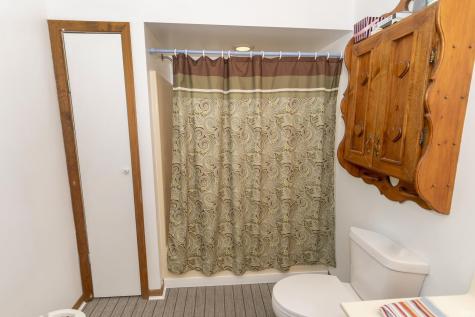 211 E Russ Avenue Mishawaka IN 46545