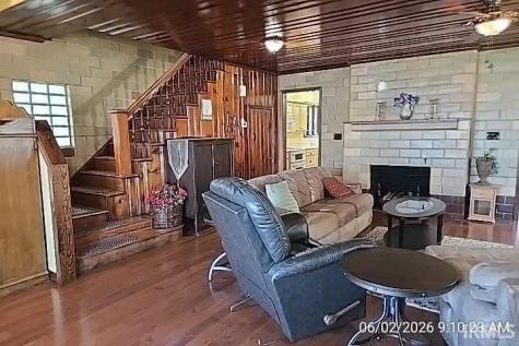 3717 Lakeshore Drive Bremen IN 46506