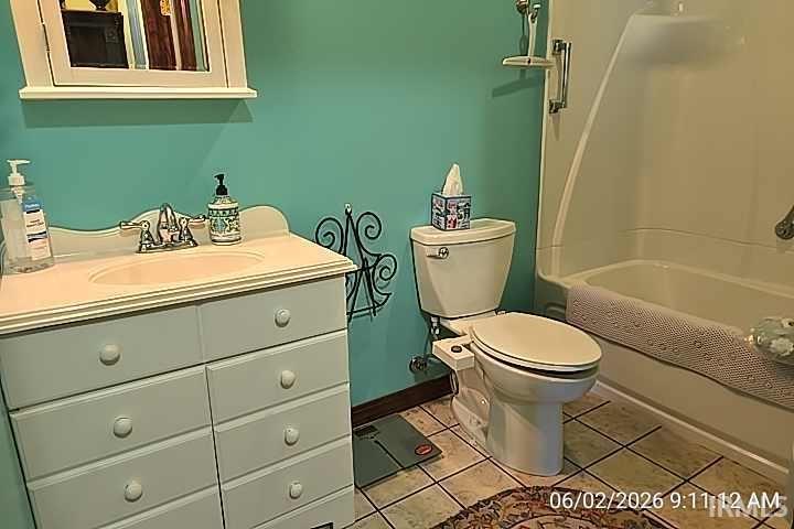 3717 Lakeshore Drive Bremen IN 46506