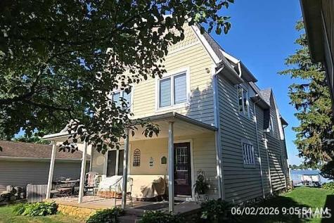 3717 Lakeshore Drive Bremen IN 46506