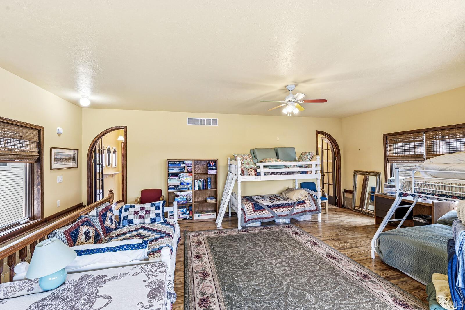 3717 Lakeshore Drive Bremen IN 46506