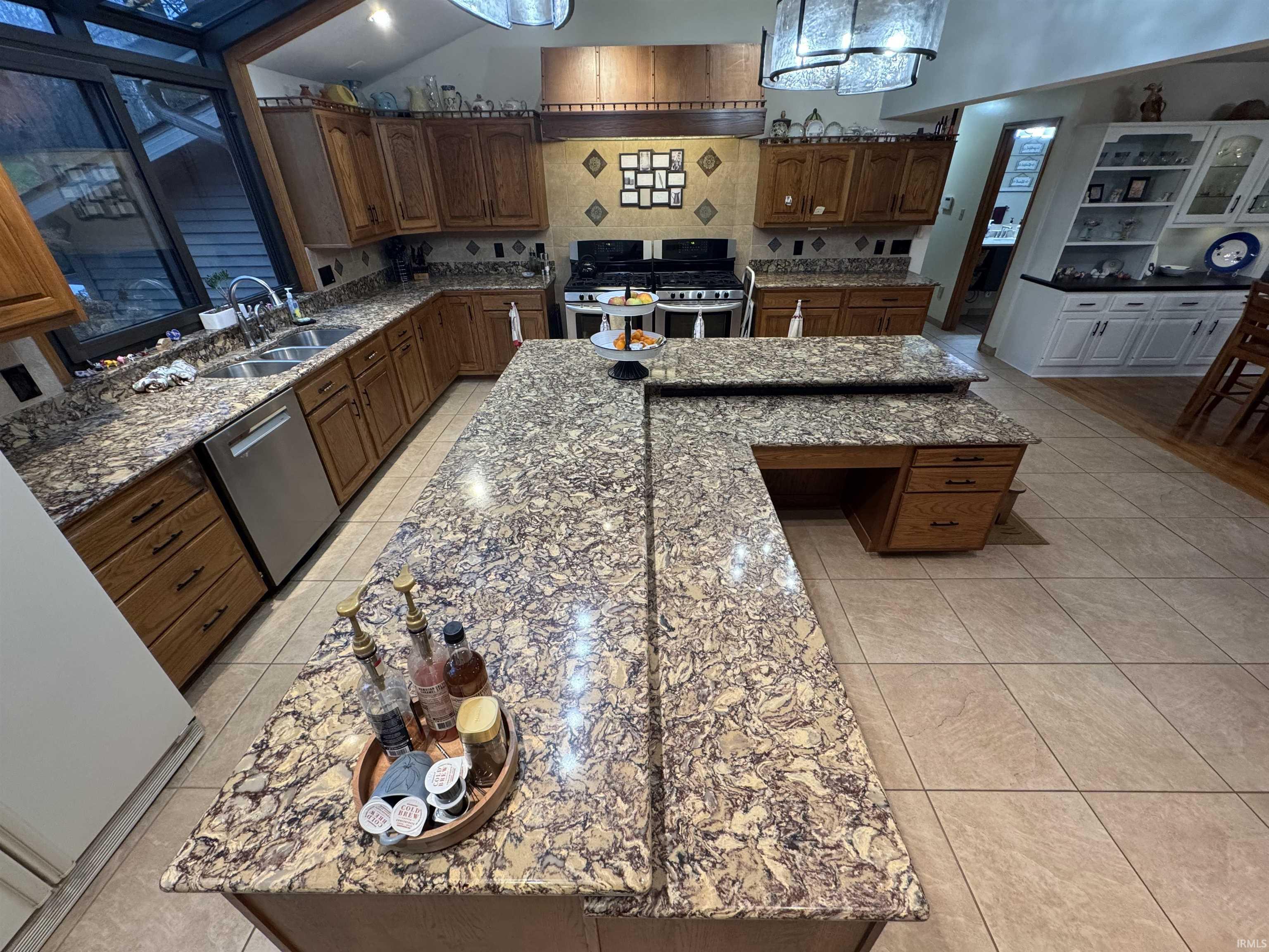 66110 Oak Road Lakeville IN 46536