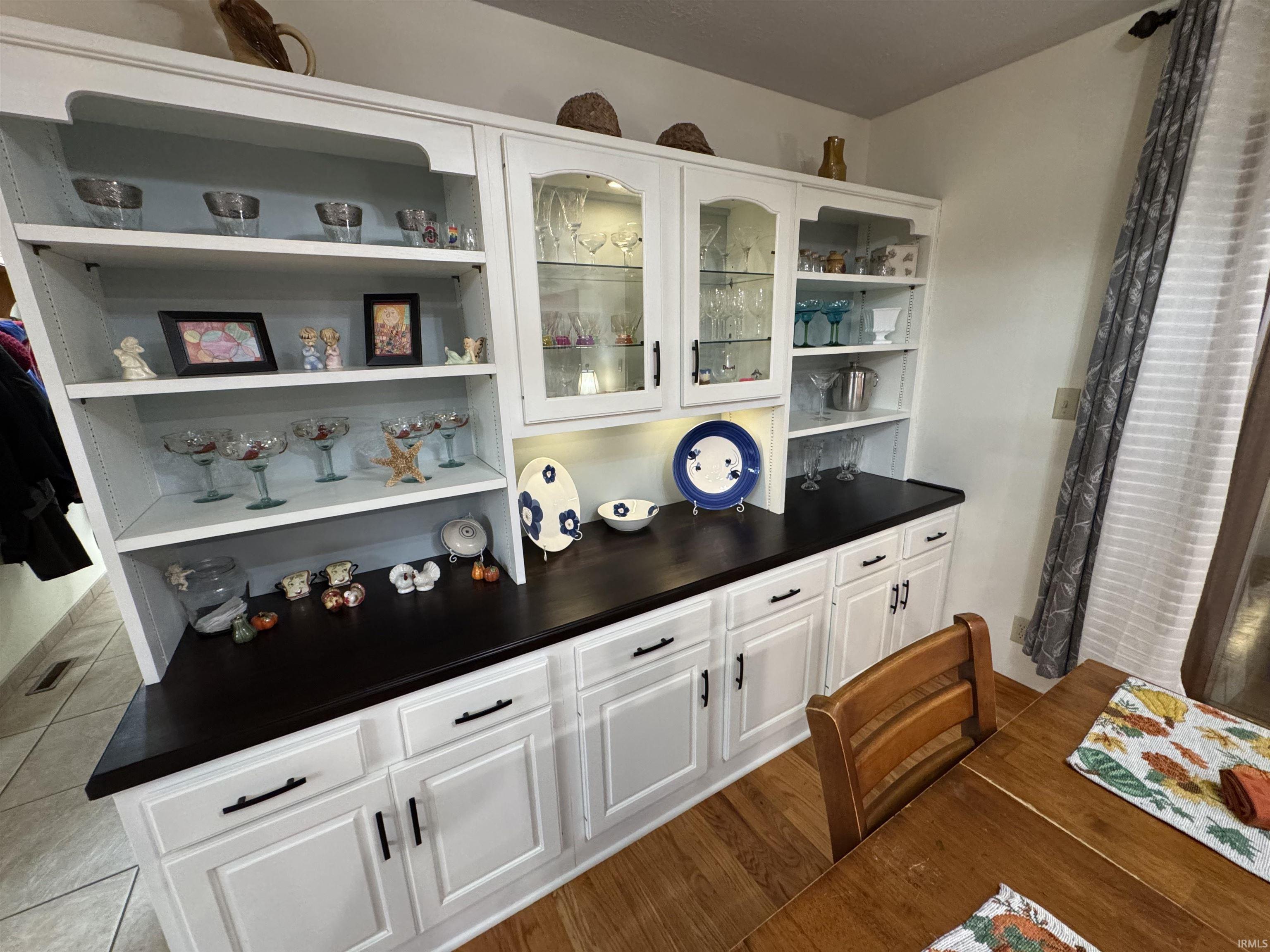 66110 Oak Road Lakeville IN 46536
