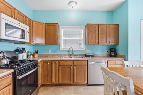 315 Treeline Cove Fort Wayne IN 46825