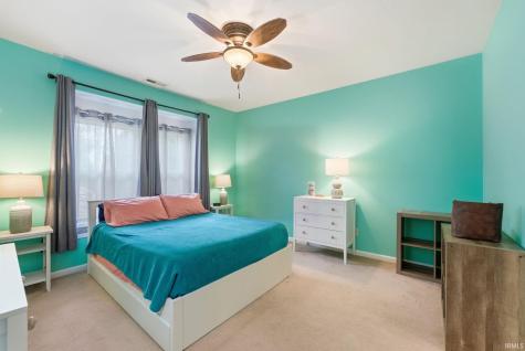 315 Treeline Cove Fort Wayne IN 46825