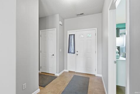 315 Treeline Cove Fort Wayne IN 46825