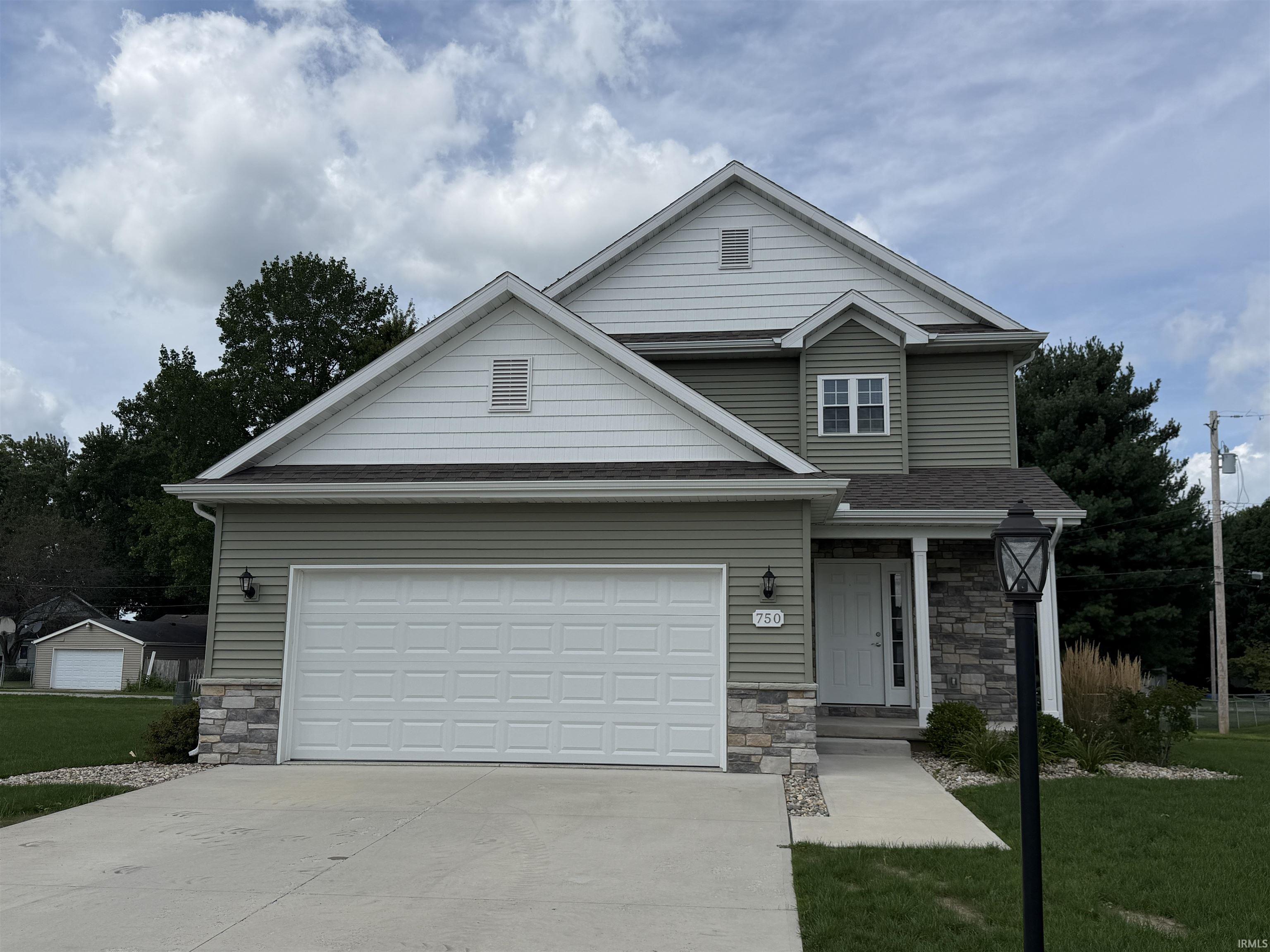 750 Knott Court Plymouth IN 46563