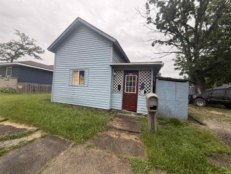 516 E Grant Street Hartford City IN 47348