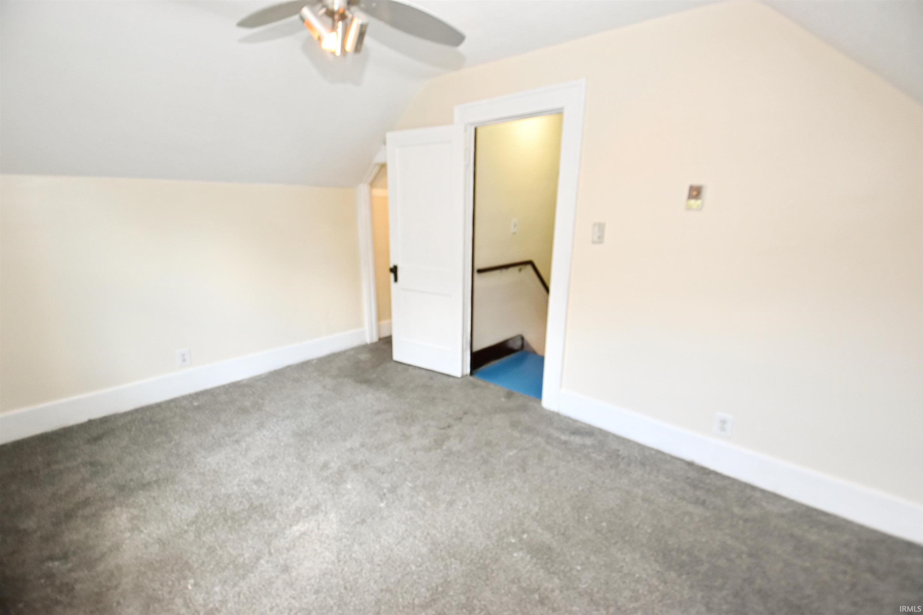 905 Altgeld Street South Bend IN 46614