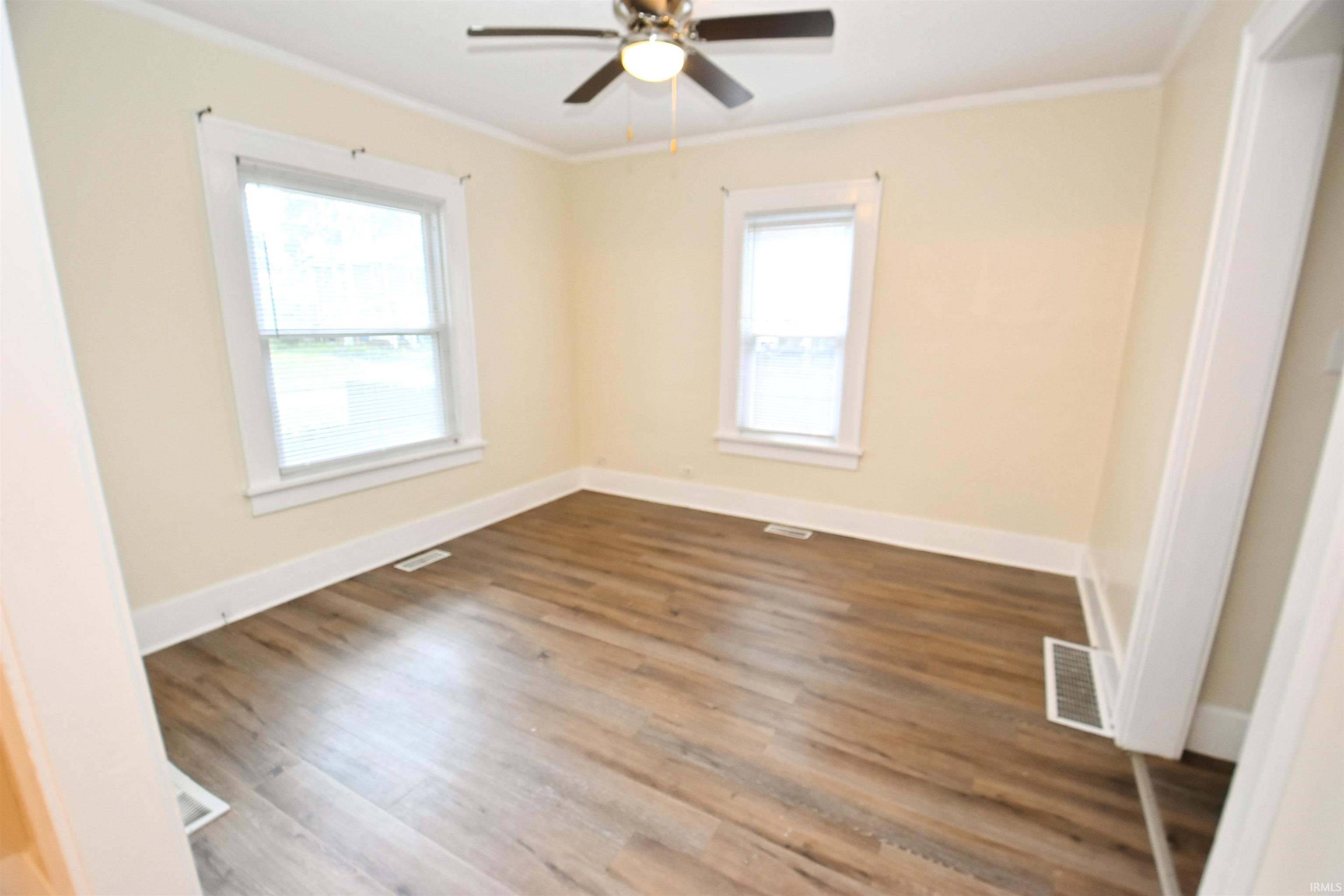 905 Altgeld Street South Bend IN 46614