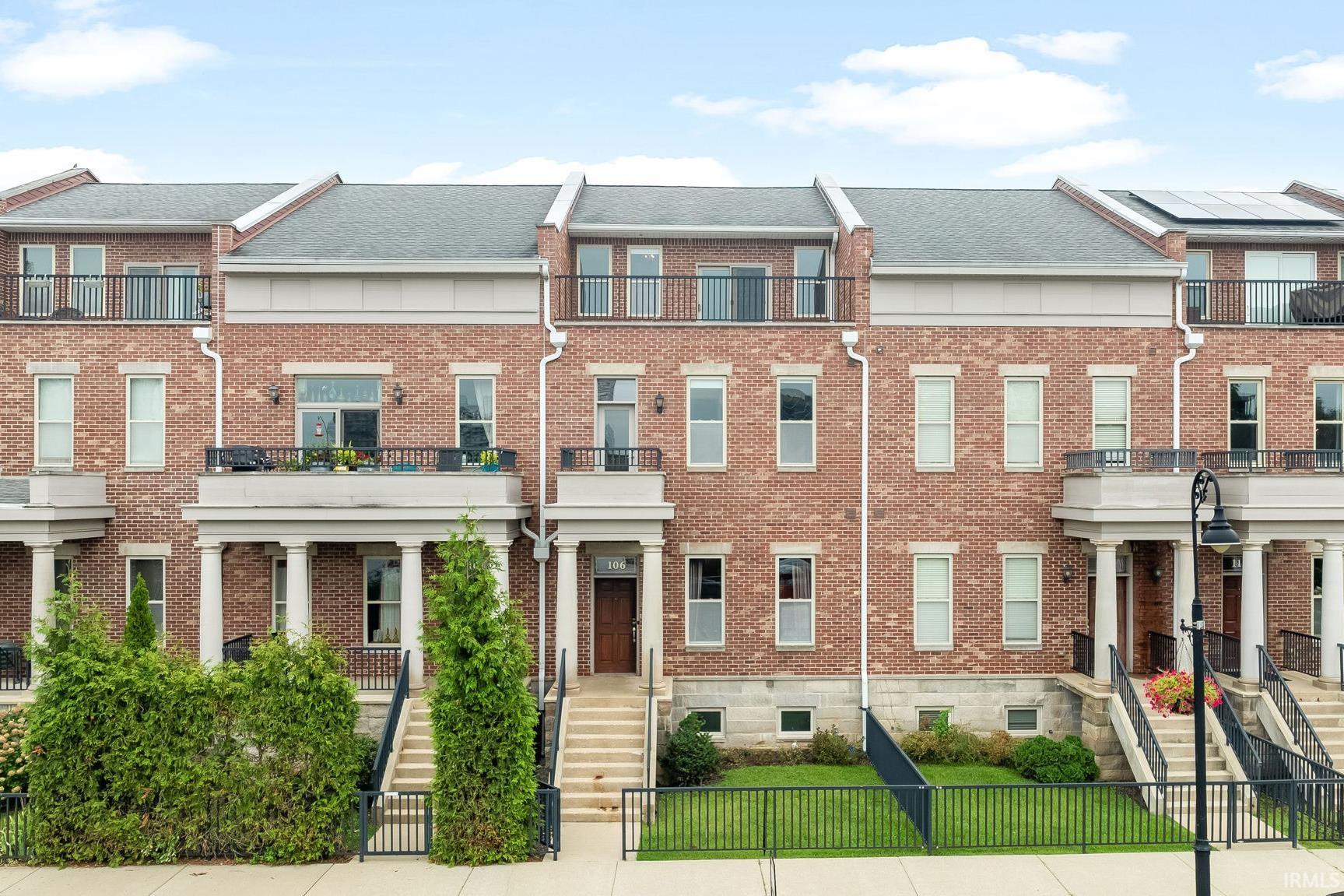 106 S Niles Avenue South Bend IN 46617