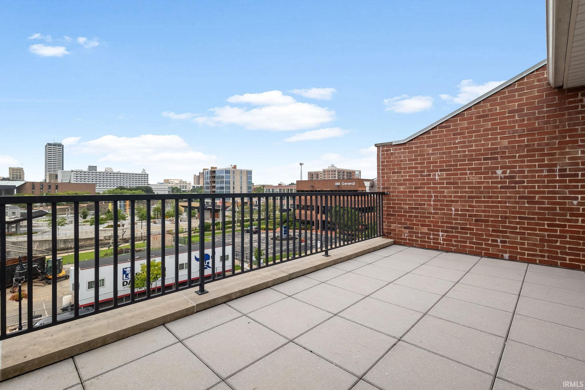 106 S Niles Avenue South Bend IN 46617