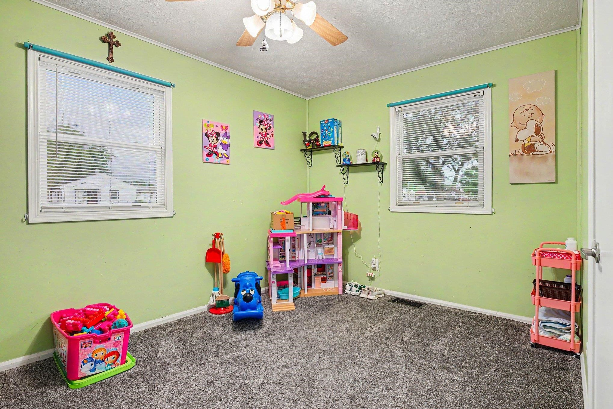 2024 Panama Street Mishawaka IN 46544