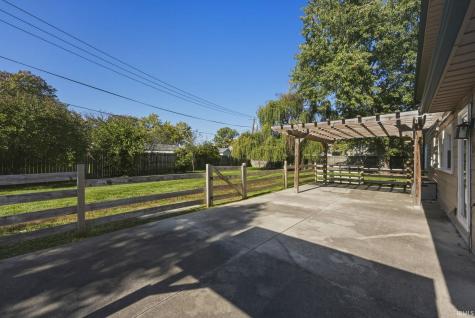 5013 Canterbury Drive Fort Wayne IN 46835