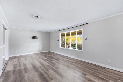5013 Canterbury Drive Fort Wayne IN 46835