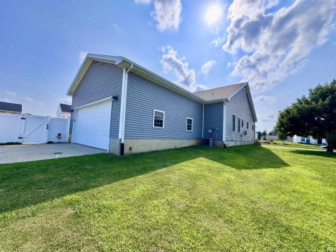 970 Dora Lane Plymouth IN 46563