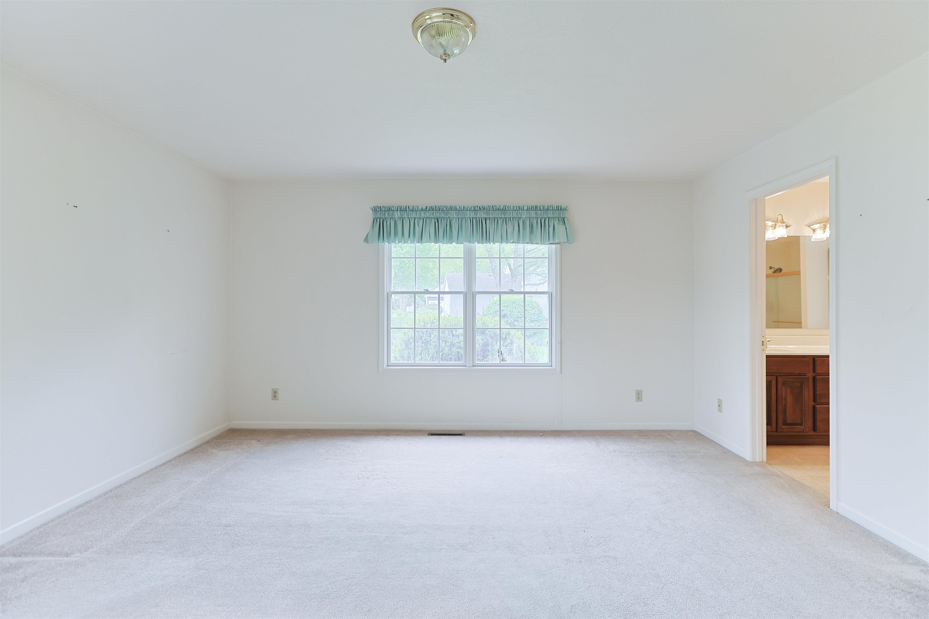 1416 Stone Trail South Bend IN 46614