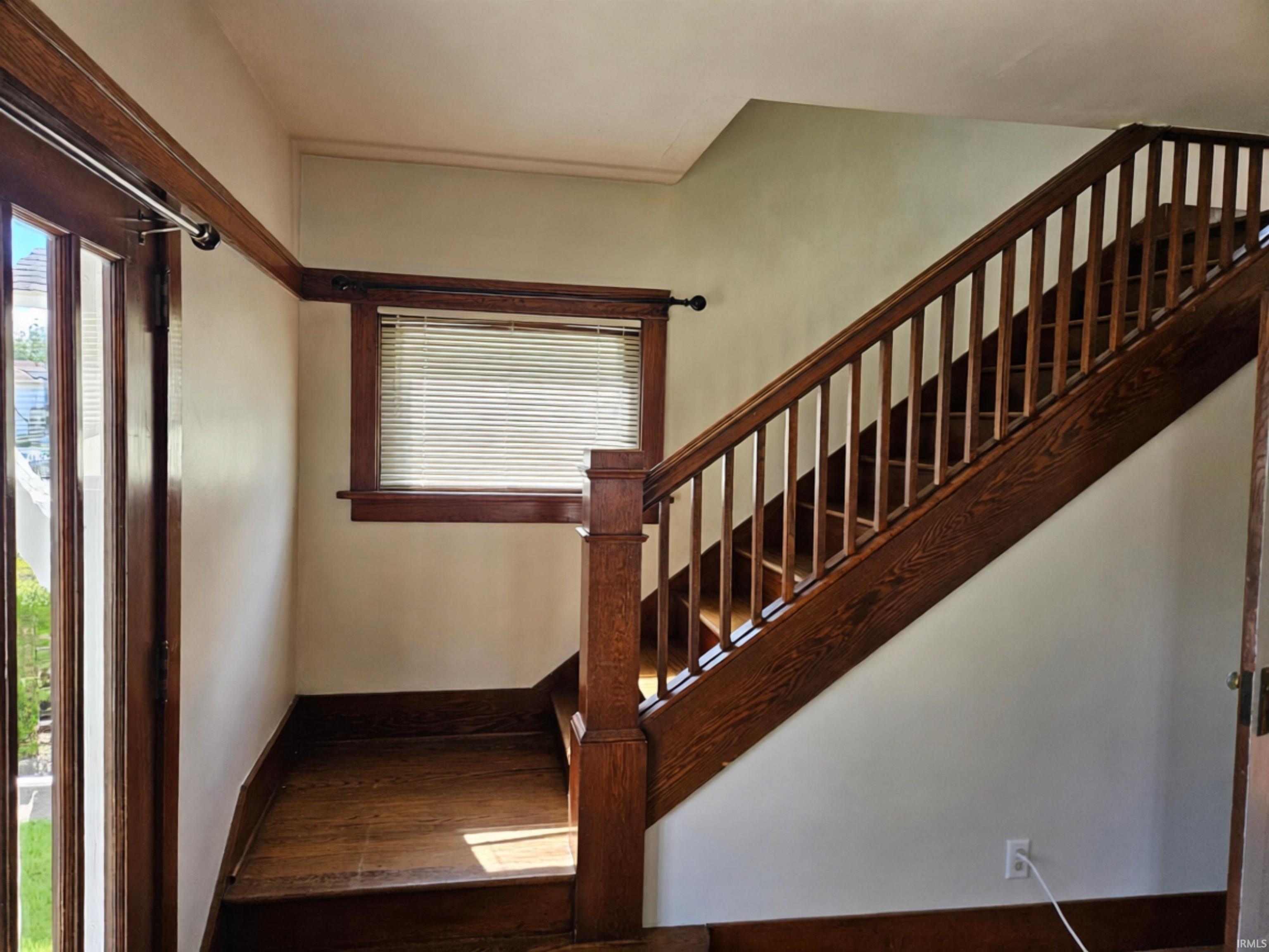 1216 E 3rd Street Mishawaka IN 46544