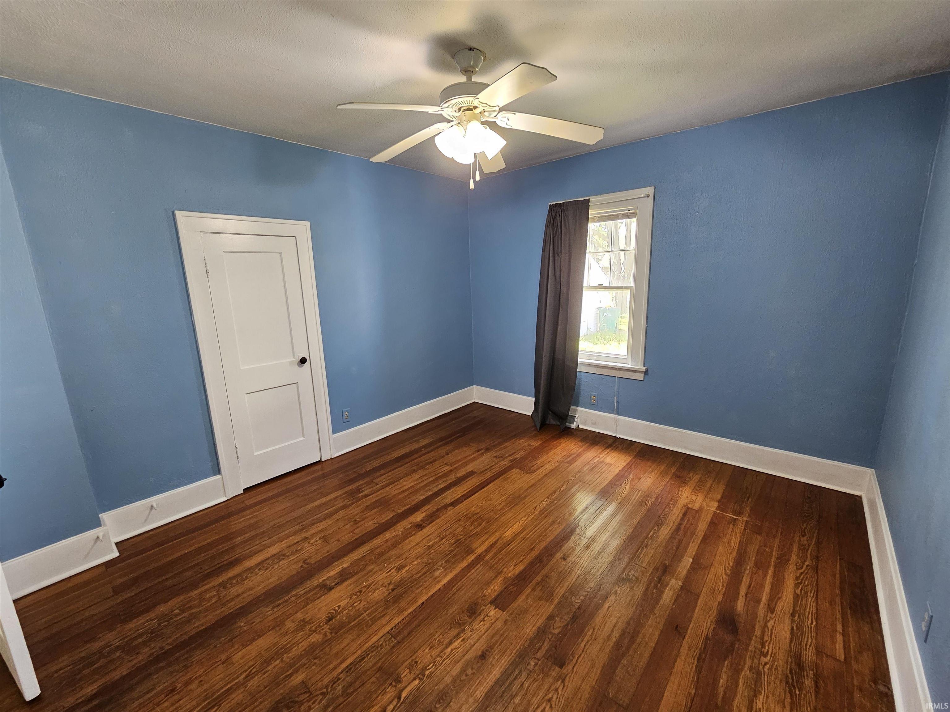 1216 E 3rd Street Mishawaka IN 46544
