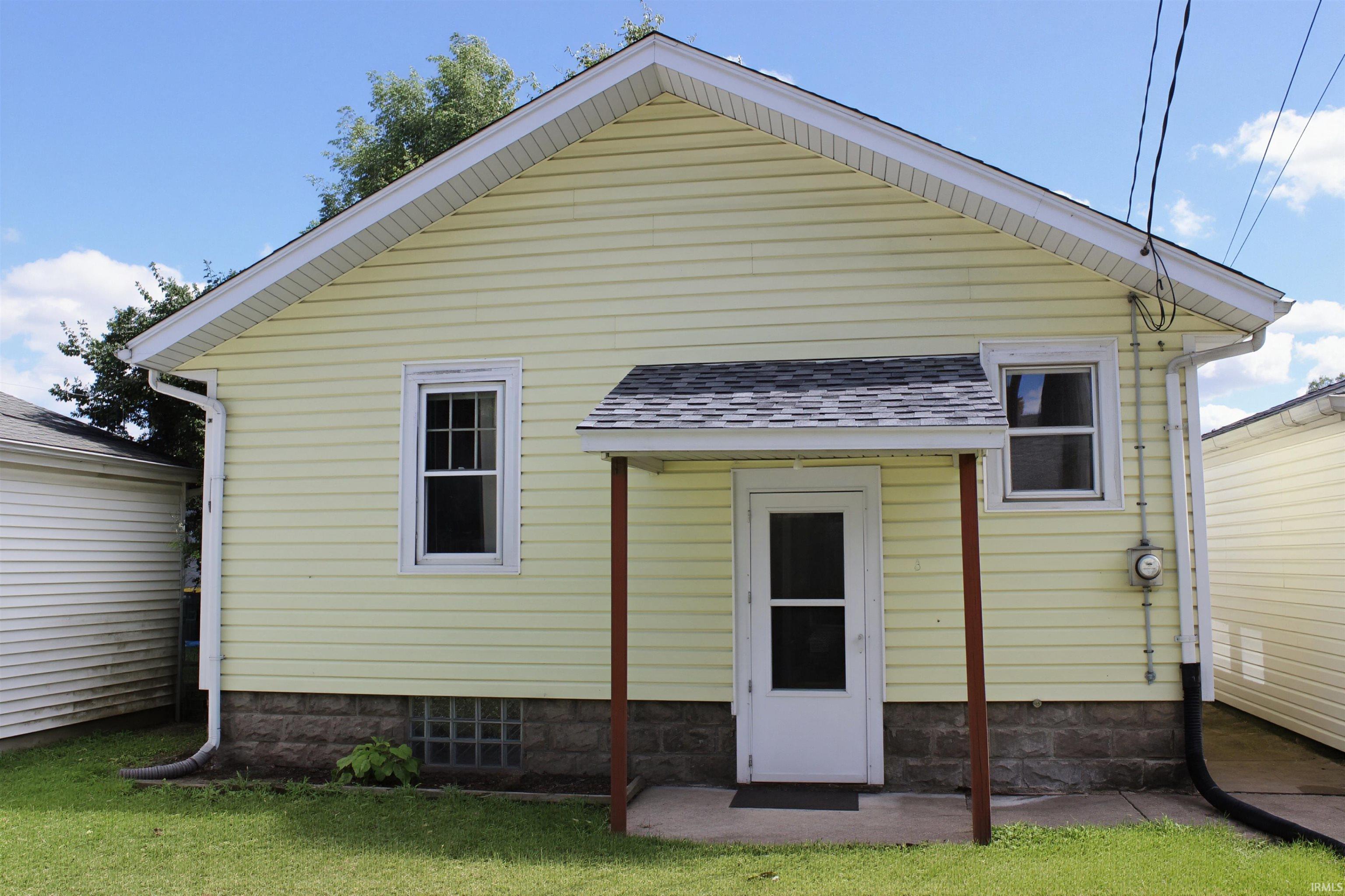 1216 E 3rd Street Mishawaka IN 46544
