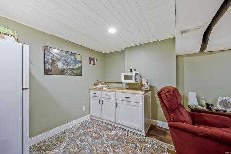 8811 Old State Road Evansville IN 47711
