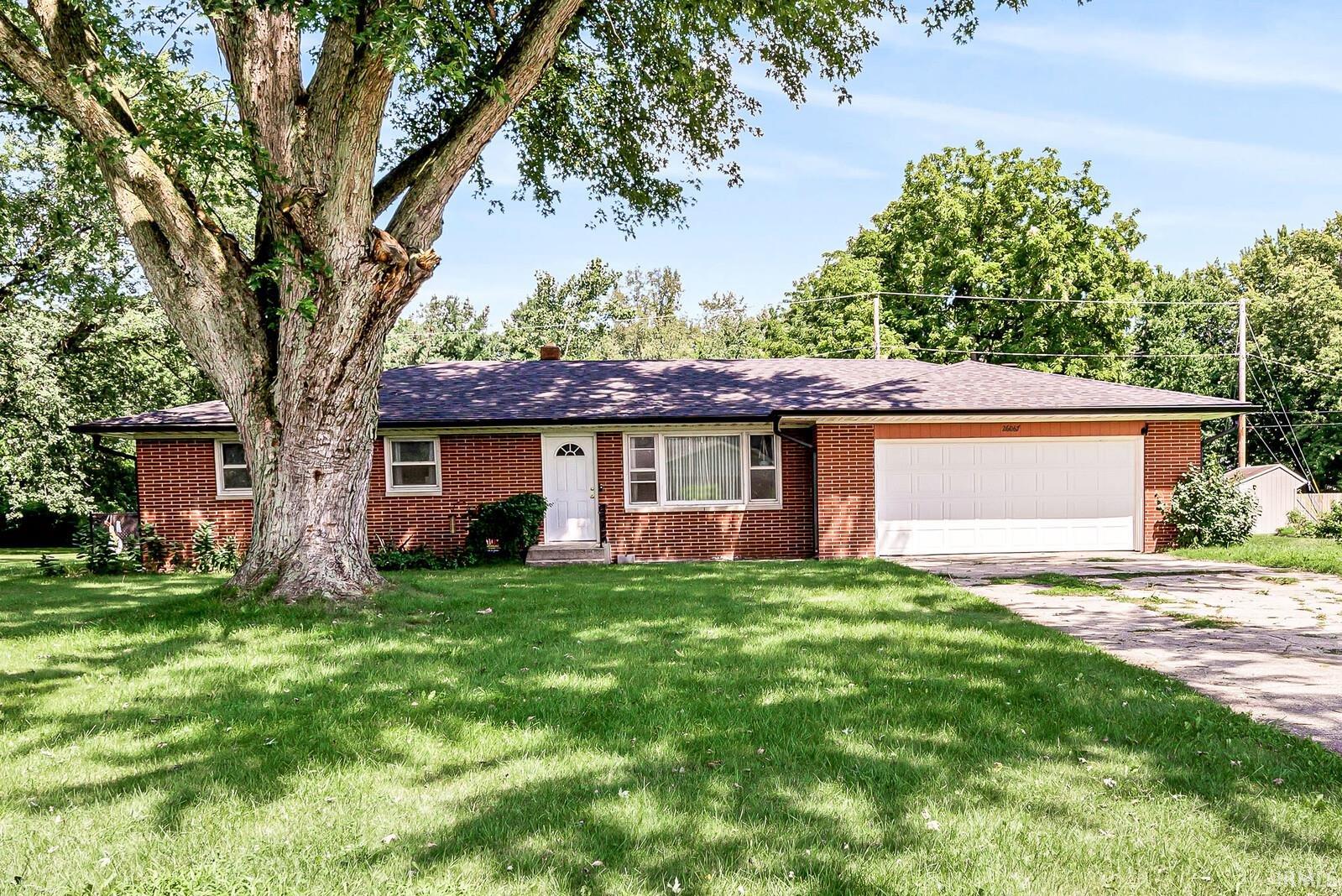 26067 Walnut Valley Elkhart IN 46517