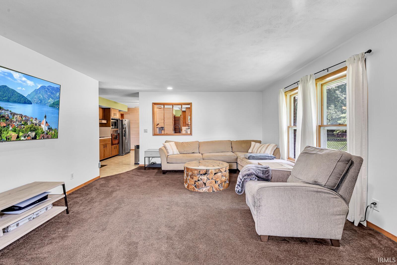 26067 Walnut Valley Elkhart IN 46517