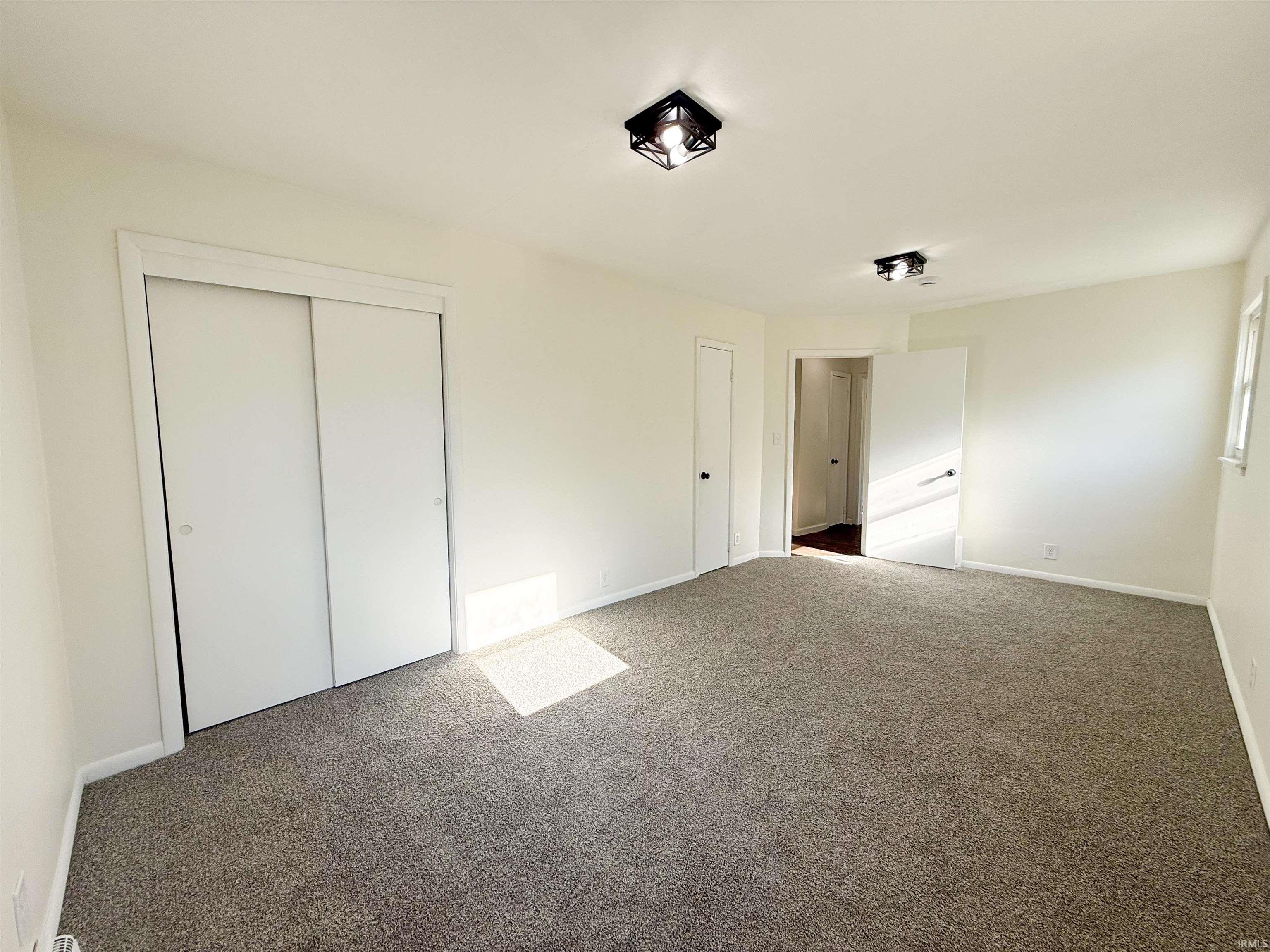 405 W 13th Street Mishawaka IN 46544