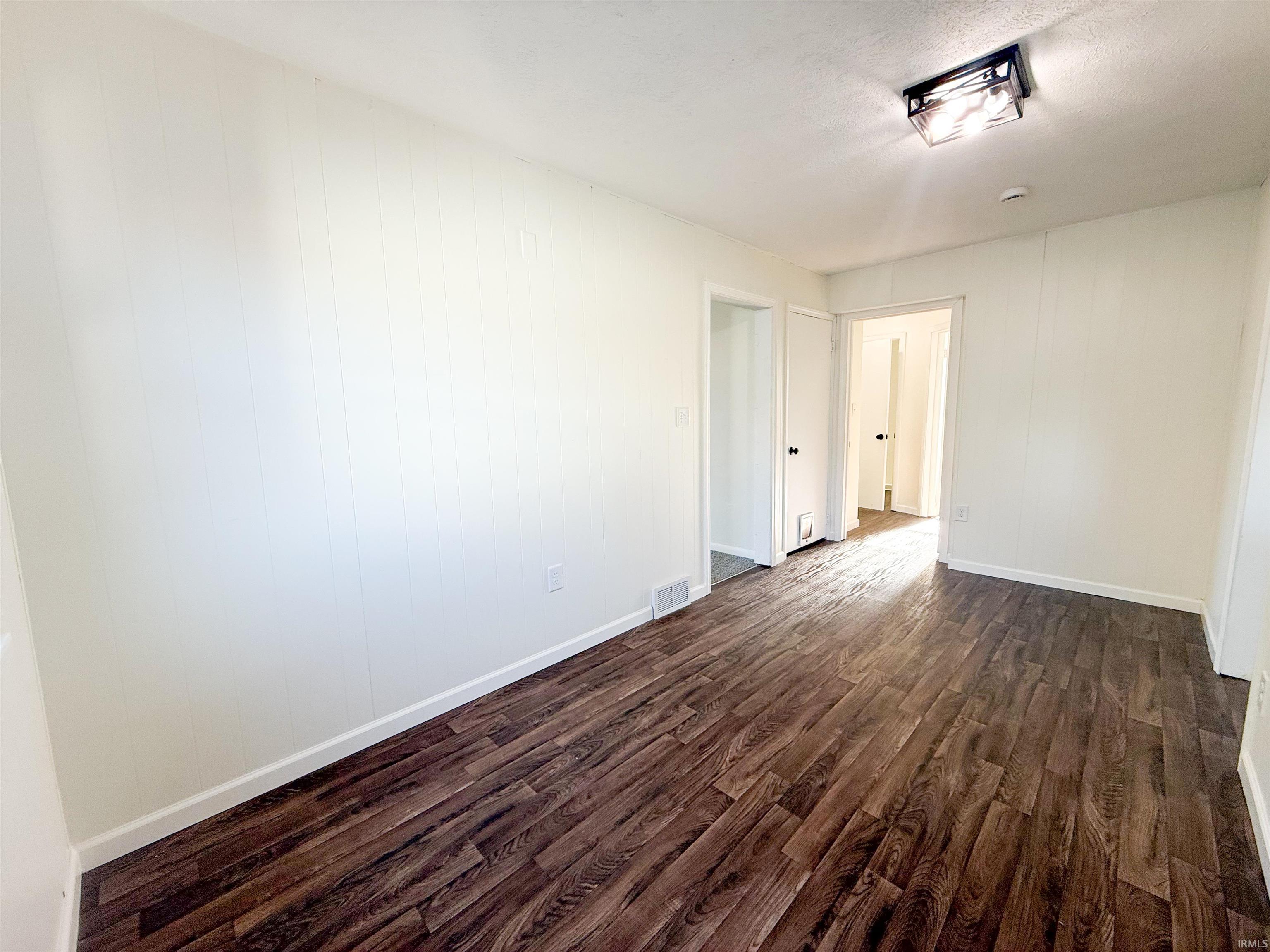 405 W 13th Street Mishawaka IN 46544